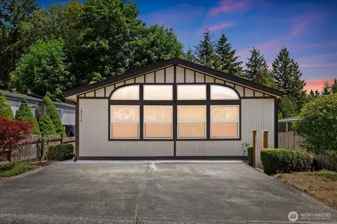 19214 129th Ct NE, Bothell, WA 98011