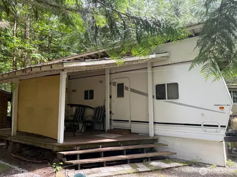 142 5 Big River Blvd, Deming, WA 98244