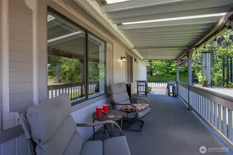 2259 Rincon Ave, Enumclaw, WA 98022 photo 4