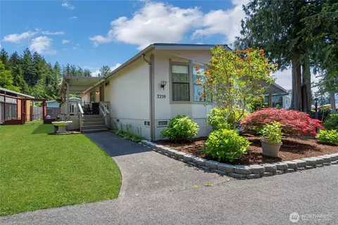 2259 Rincon Ave, Enumclaw, WA 98022 photo 2