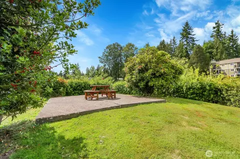 820 Cady Rd #H202, Everett, WA 98203