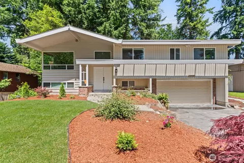 11730 SE 52nd St, Bellevue, WA 98006
