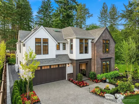 15418 NE 153rd St, Woodinville, WA 98072