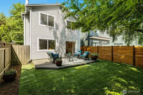 7516 31st Ave NE, Seattle, WA 98115
