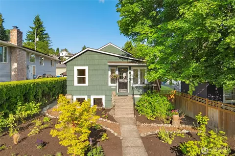 4146 47th Ave SW, Seattle, WA 98116