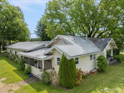 518 1st St S, Pe Ell, WA 98572