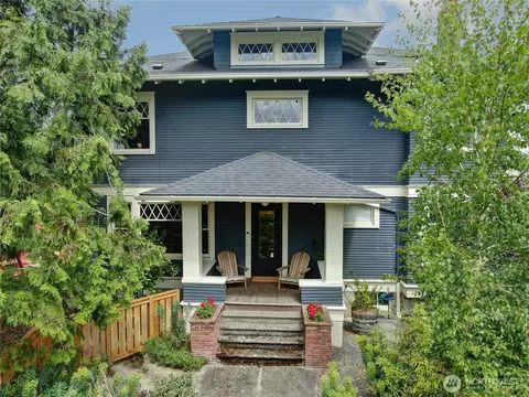 5202 S Holly St, Seattle, WA 98118