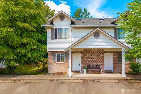 933 4th Ave N #101, Kent, WA 98032