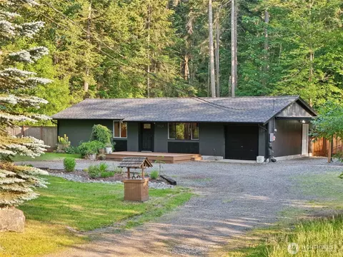 11924 210th St E, Graham, WA 98338