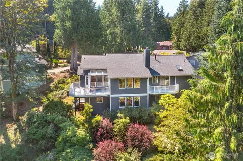 9 Topside Ct, Bellingham, WA 98229