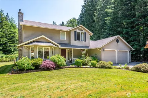 230 S Maple Hill Rd, Kelso, WA 98626