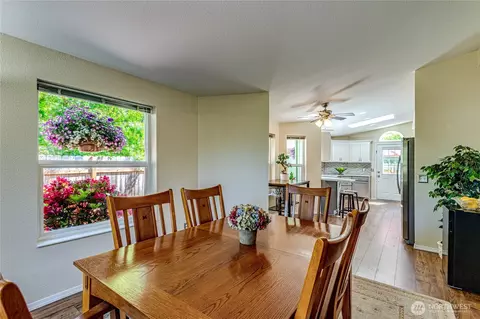 300 Fircrest Dr, Sequim, WA 98382 photo 5