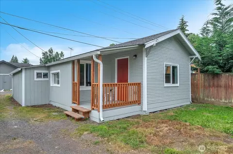 328 18th Ave, Longview, WA 98632