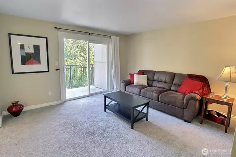 220 SW Clark St #B303, Issaquah, WA 98027