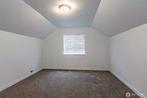 20007 17th Ave E, Spanaway, WA 98387 photo 24
