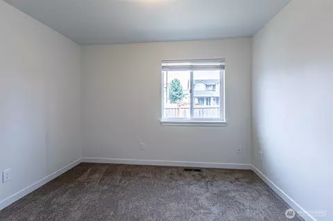 20007 17th Ave E, Spanaway, WA 98387 photo 5