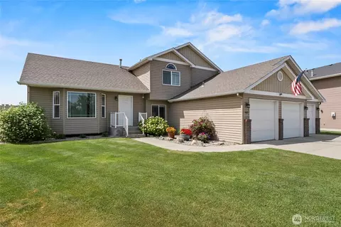 802 E Collin Ave, Medical Lake, WA 99022