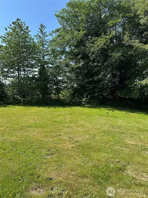 1792 Vail Ave, Raymond, WA 98577