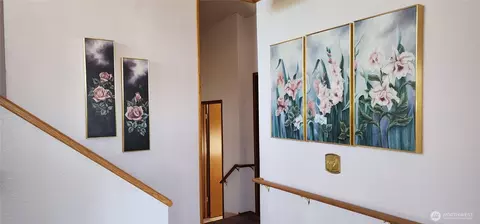 Entry Way - 10622 44 Ave SE, Everett, WA 98208 photo 1 of 1