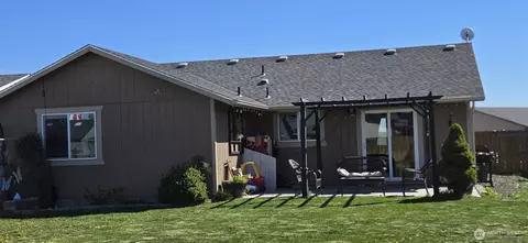Other - 1175 E Cypress St, Othello, WA 99344 photo 1 of 6
