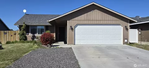1175 E Cypress St, Othello, WA 99344