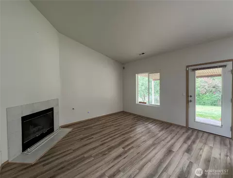 Living - 15121 148th St E, Orting, WA 98360 photo 6 of 6