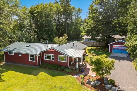 18971 Park Blvd NE, Suquamish, WA 98392