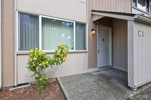 2300 9th Ave SW #C1, Olympia, WA 98502