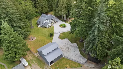 Exterior - 8277 Carl Rd, Everson, WA 98247 photo 3 of 10