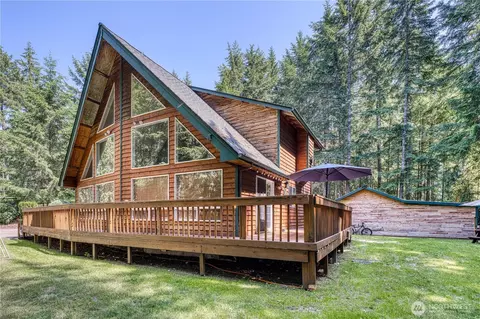 1710 188th Ave NW, Lakebay, WA 98349