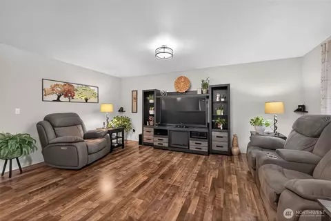 Living - 20315 52nd Ave E, Spanaway, WA 98387 photo 3 of 3