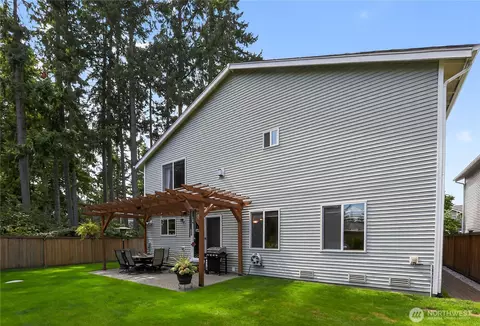 Exterior - 20315 52nd Ave E, Spanaway, WA 98387 photo 6 of 8