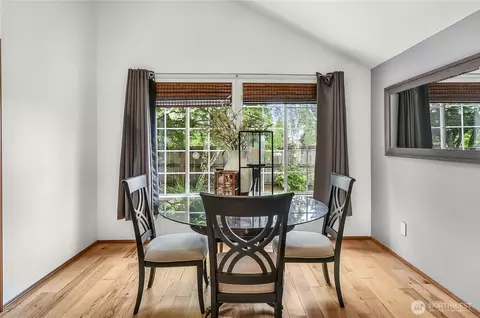 Dining - 12701 NE 200th Pl, Bothell, WA 98011 photo 1 of 5