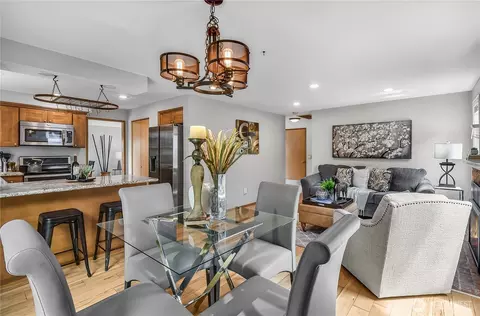Dining - 12701 NE 200th Pl, Bothell, WA 98011 photo 5 of 5
