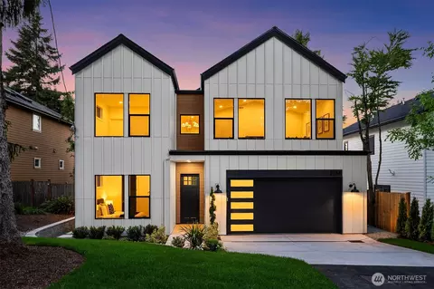 2554 NE 91st St, Seattle, WA 98115