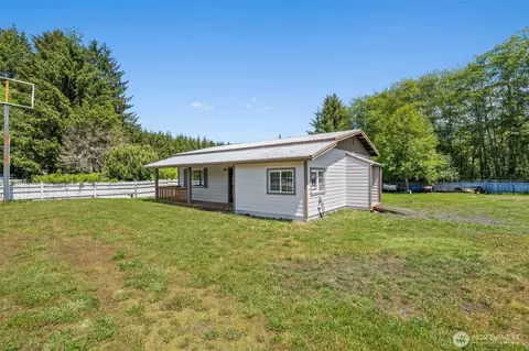 10610 Us Highway 101, Raymond, WA 98577