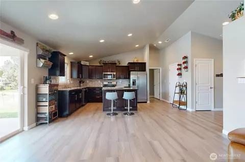 1331 Caprio Loop, Walla Walla, WA 99362 photo 6