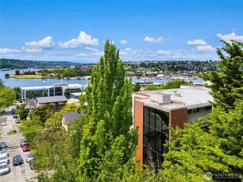 2703 Boylston Ave E #401, Seattle, WA 98102