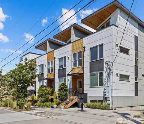 2418 55th Ave SW, Seattle, WA 98116