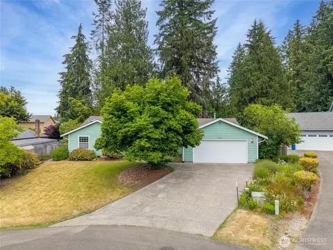 6126 Gold Ct SW, Tumwater, WA 98512