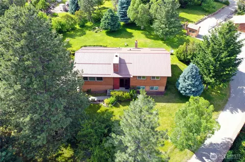 35 Kruse St, Omak, WA 98841