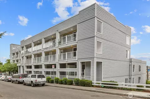 3318 30th Ave SW #B402, Seattle, WA 98126