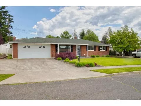 5516 N Fleming St, Spokane, WA 99205