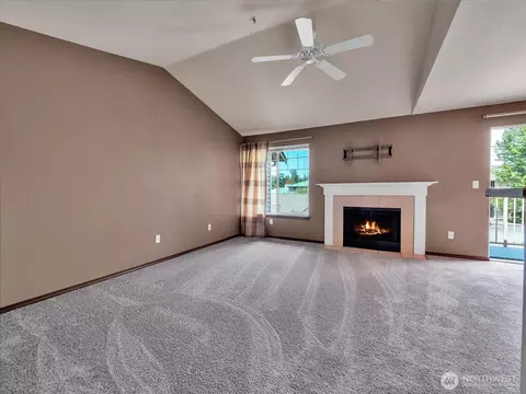 Living - 11527 Highway 99 #E305, Everett, WA 98204 photo 2 of 5