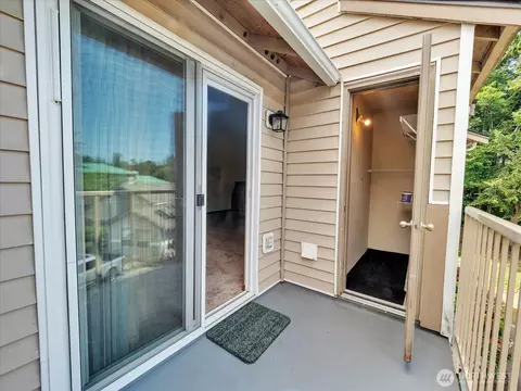 Other - 11527 Highway 99 #E305, Everett, WA 98204 photo 5 of 7