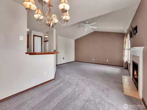 Living - 11527 Highway 99 #E305, Everett, WA 98204 photo 4 of 5