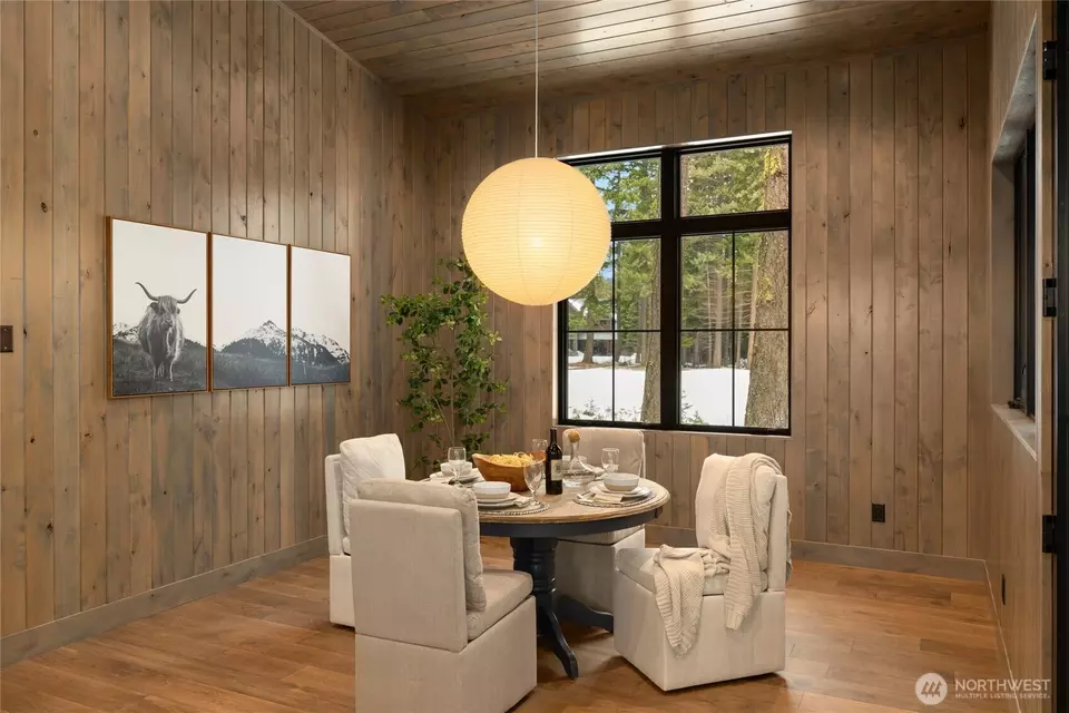 Dining - 1211 Pinegrass Loop, Cle Elum, WA 98922 photo 3 of 3