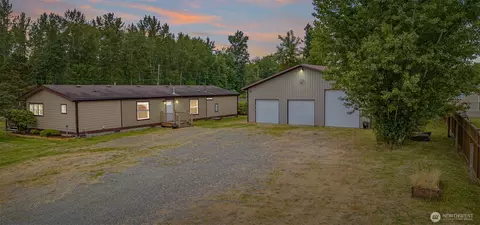 3912 226th Ave E, Buckley, WA 98321