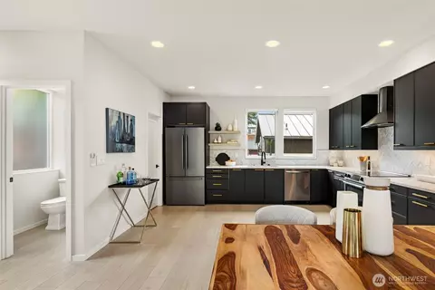 Kitchen - 2014 E Pine St #A, Seattle, WA 98122 photo 4 of 4