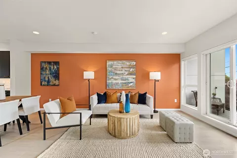 Living - 2014 E Pine St #A, Seattle, WA 98122 photo 1 of 3